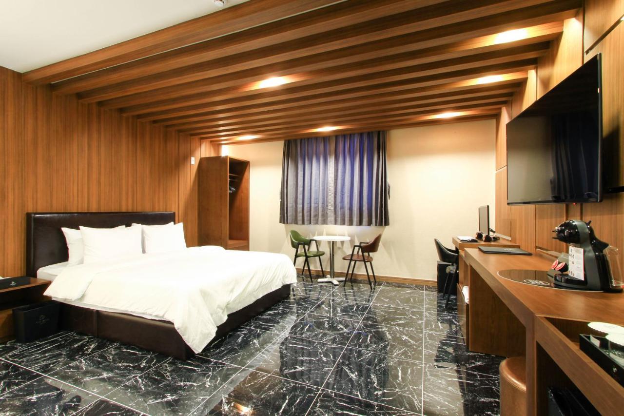 The King Hotel Busan Extérieur photo